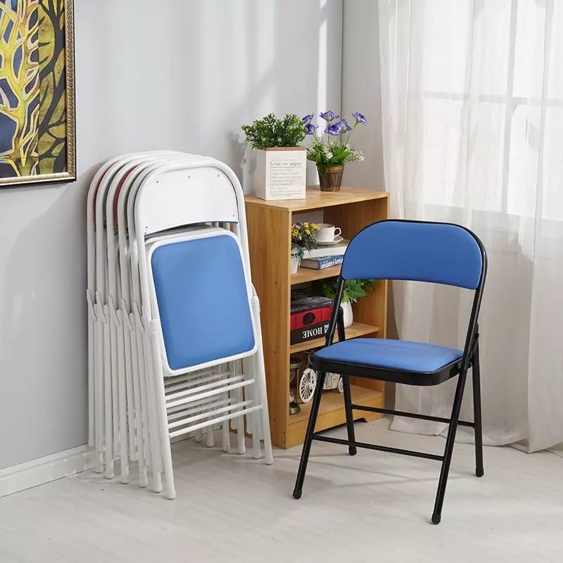 ISO9001 Portable Faux Leather Folding Chair Metal Fold Up Chairs Dirt Resistant